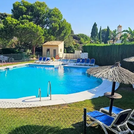 Monte Duquesa Luxury 2 Bed With Pool Close To Port And