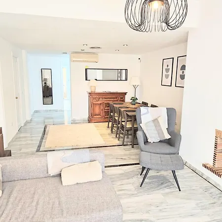 Apartment Monte Duquesa Luxury 2 Bed With Pool Close To Port And Manilva