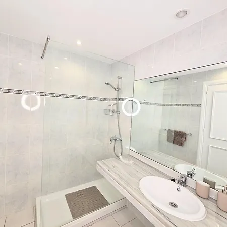 Monte Duquesa Luxury 2 Bed With Pool Close To Port And Apartment *